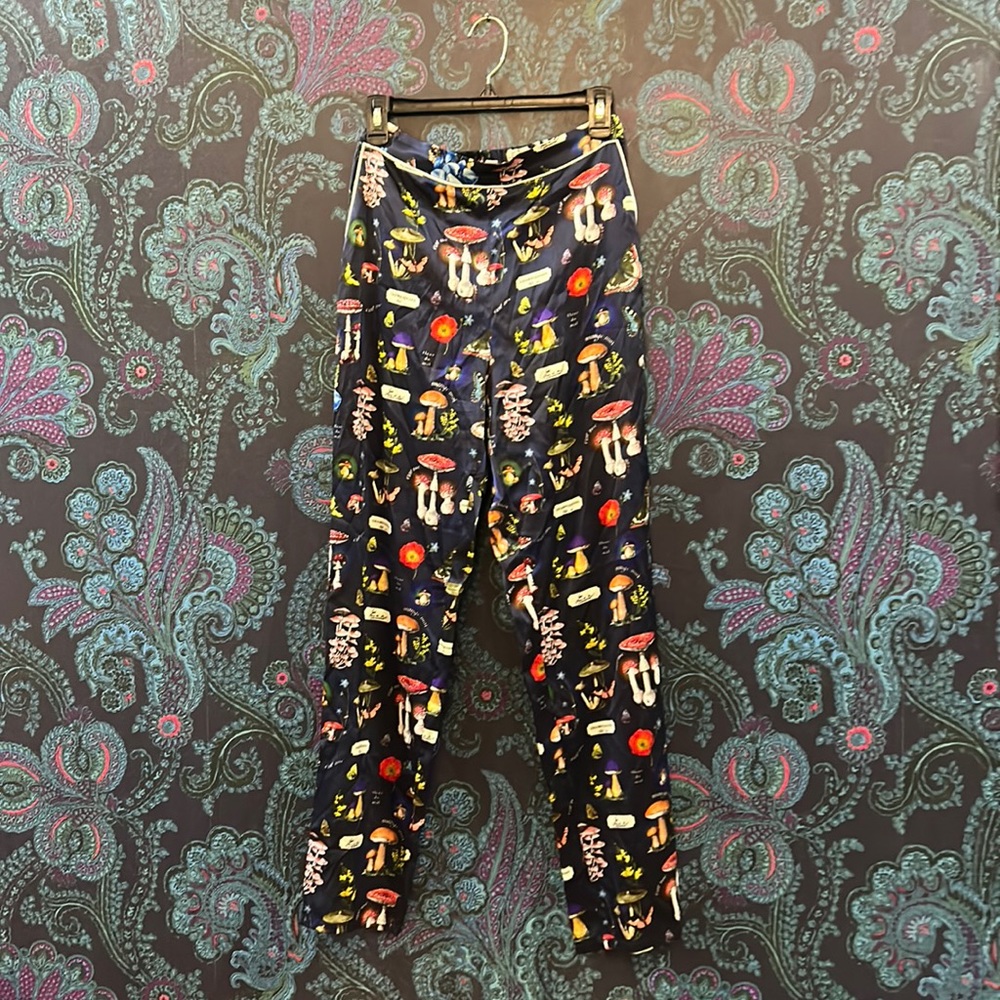 Fleur Du Mal  mushroom pattern silk pants.